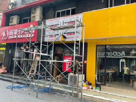 商丘制作广告招牌如何避免它发黄？